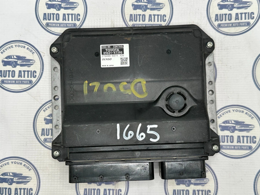 Engine Control Module 89661-47390 Toyota Prius 2011 OEM