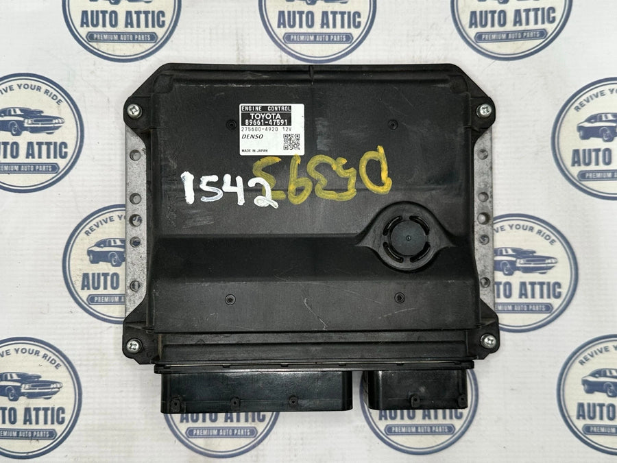 Engine Control Module 89661-47591 Toyota Prius 2015 OEM